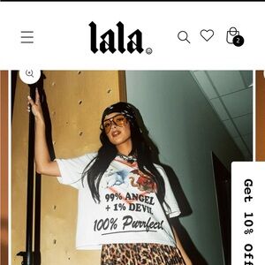 Dressed in LALA White Graphic Crop Top